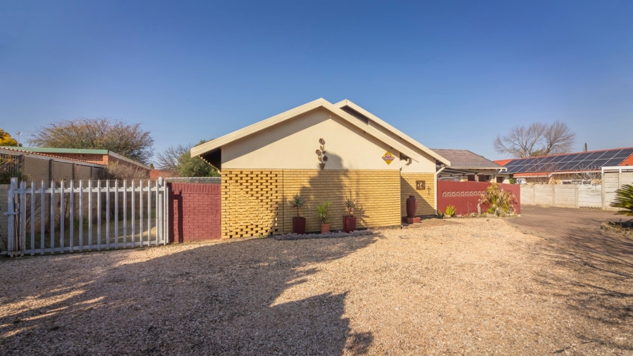 3 Bedroom Property for Sale in Elandia Free State